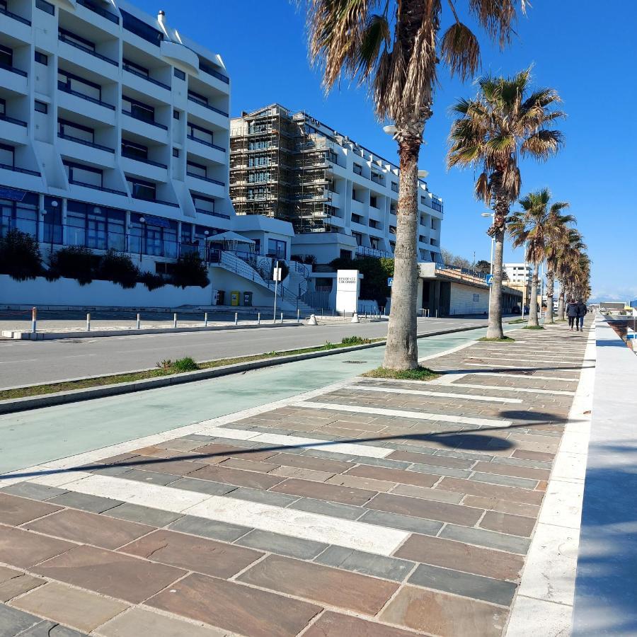 I Tre Marchi Rooms Camera Sabbia Termoli Bagian luar foto