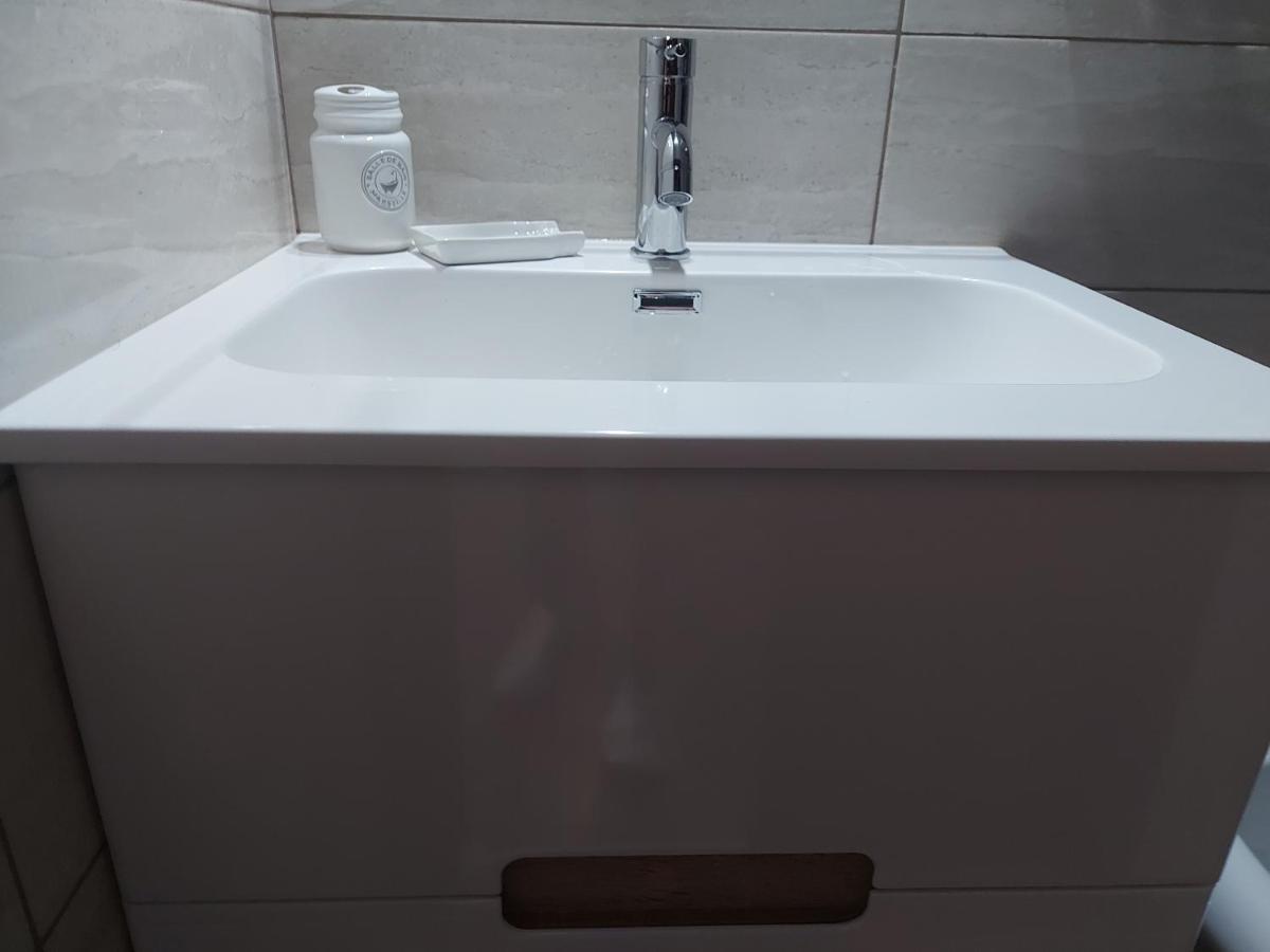 I Tre Marchi Rooms Camera Sabbia Termoli Bagian luar foto